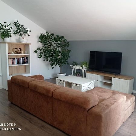Apartament Уютна Къща Sliwen Zewnętrze zdjęcie